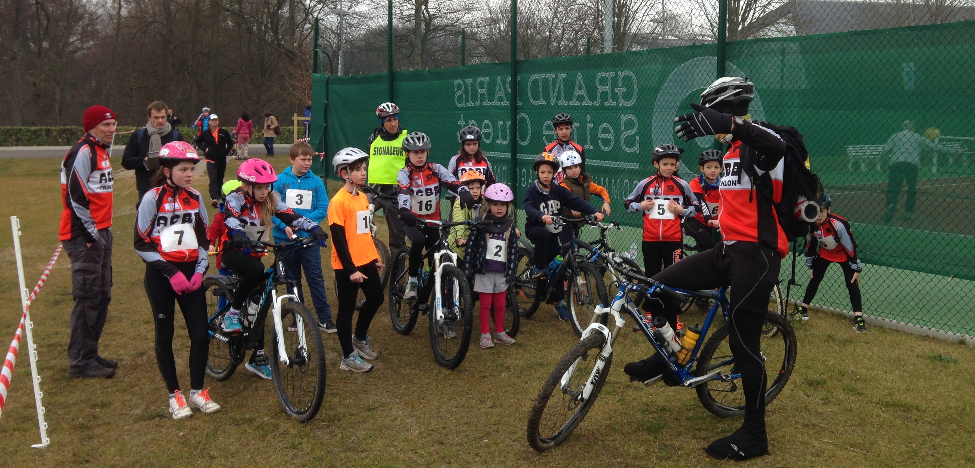 Départ du bike'n run jeunes