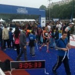 Arrivée de Carine au triathlon de Paris 2016